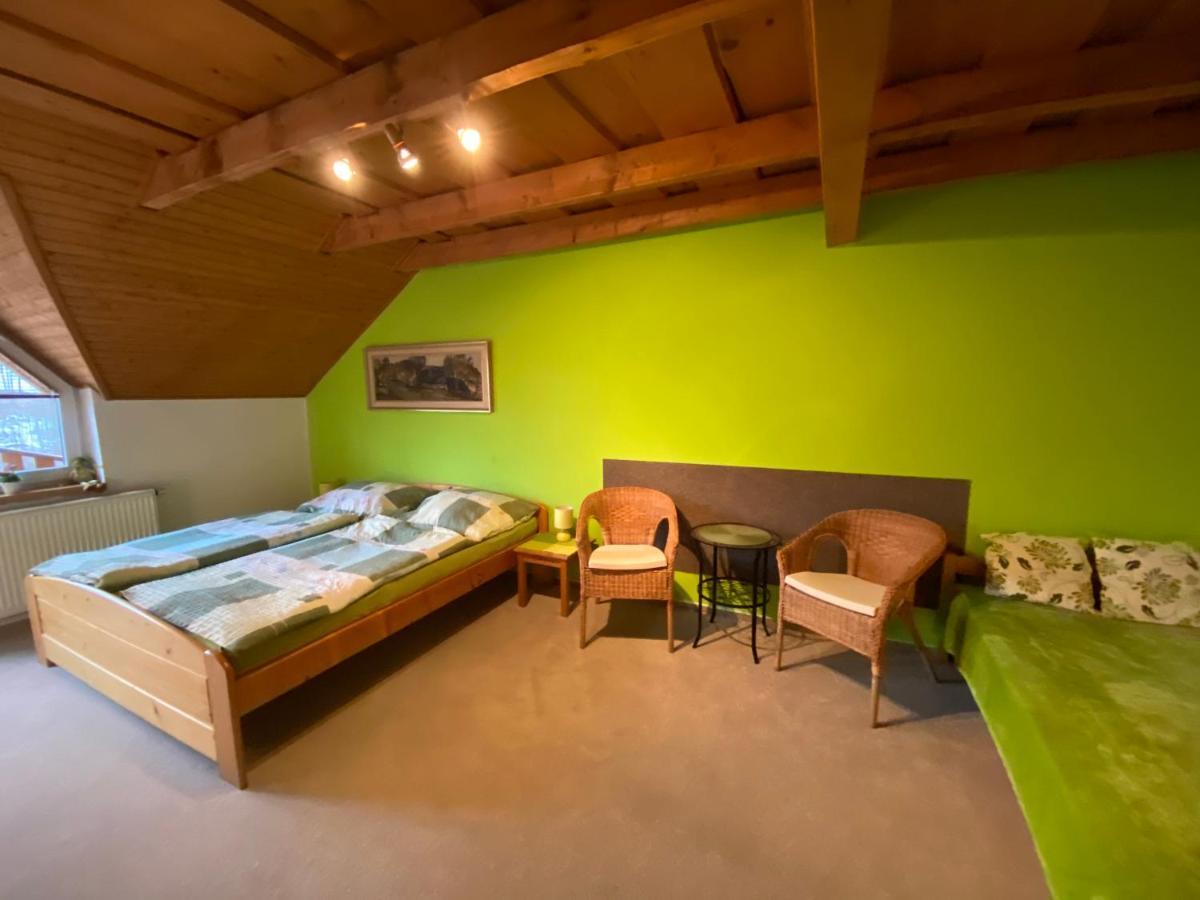 Apartmany U Kamenky วัลคาบี ภายนอก รูปภาพ